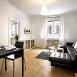 Papageno Apartments